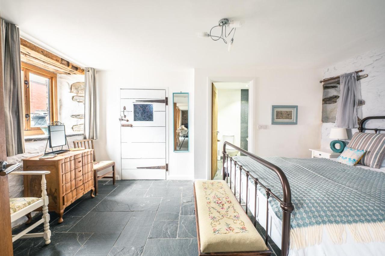 St Davids Hideaway With Roll-Top Bath & Log Burner Dış mekan fotoğraf