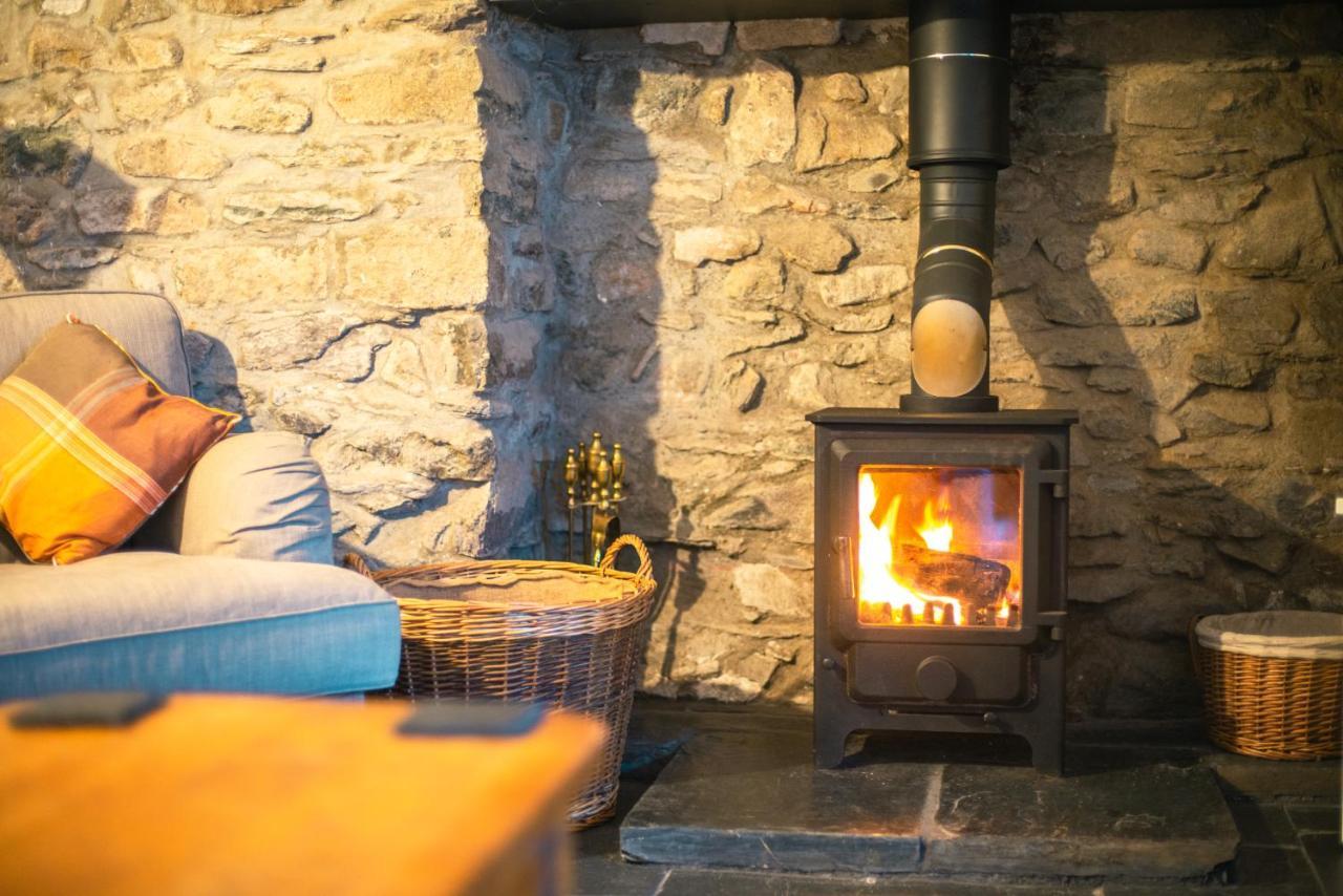 St Davids Hideaway With Roll-Top Bath & Log Burner Dış mekan fotoğraf